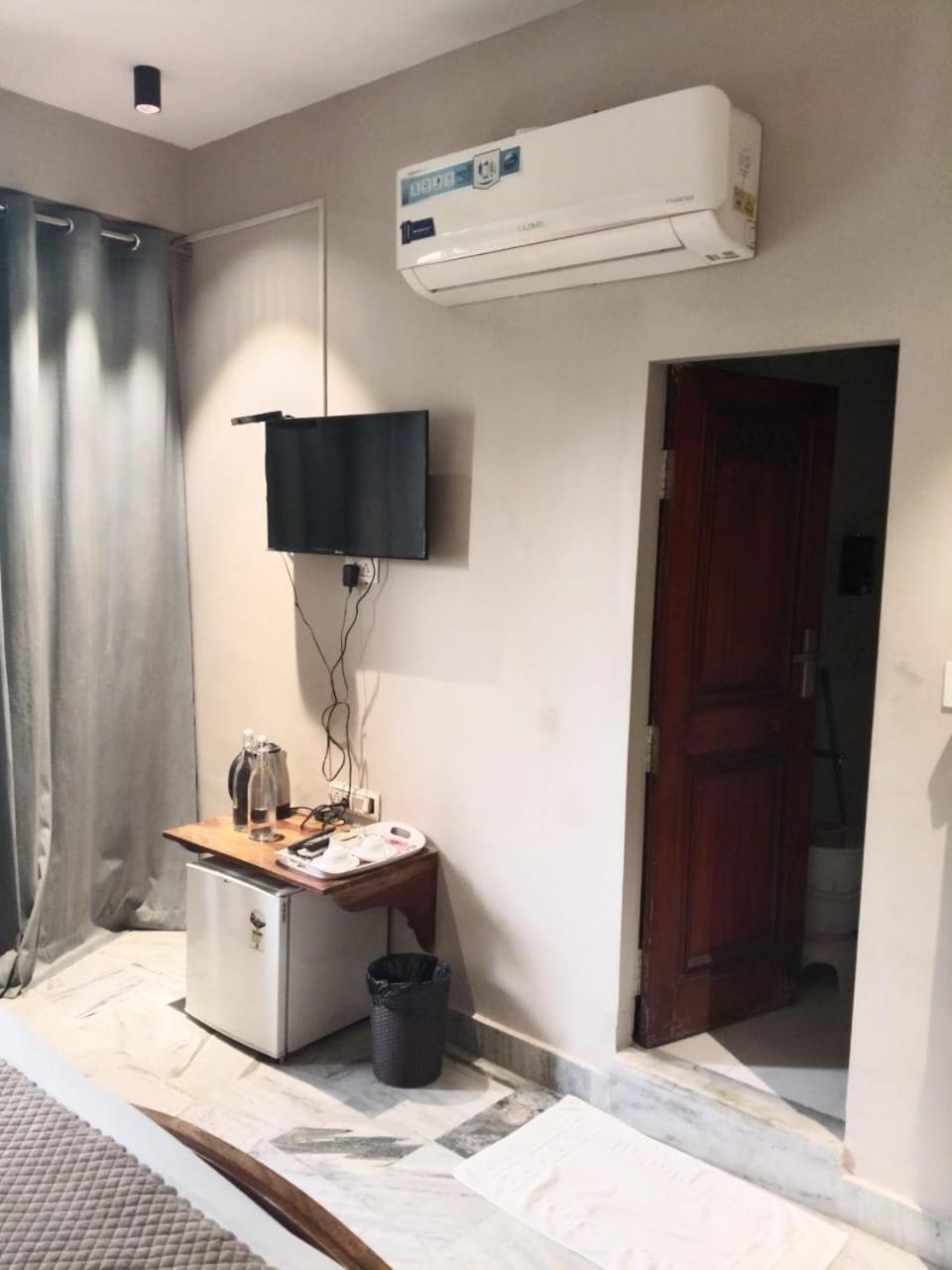 Hostel J Startup House, - C Scheme